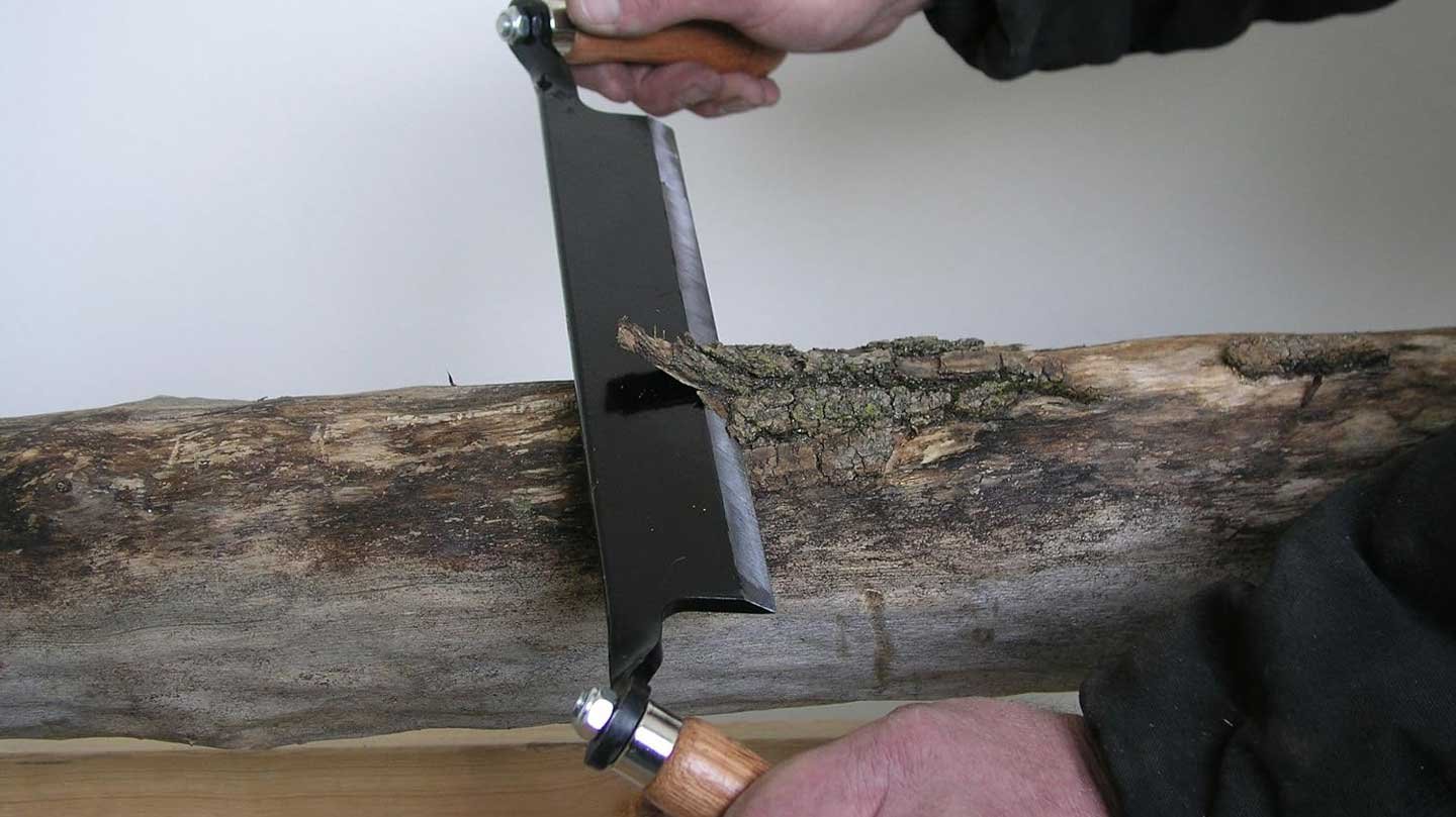 Peeling-Bark-Made-Easy-Tools-for-Effortless-Log-Bark-Removal-on-georgetownpost