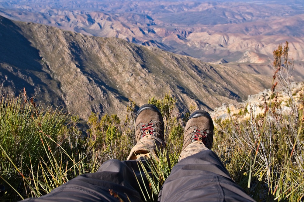 mens mountain climbing boots