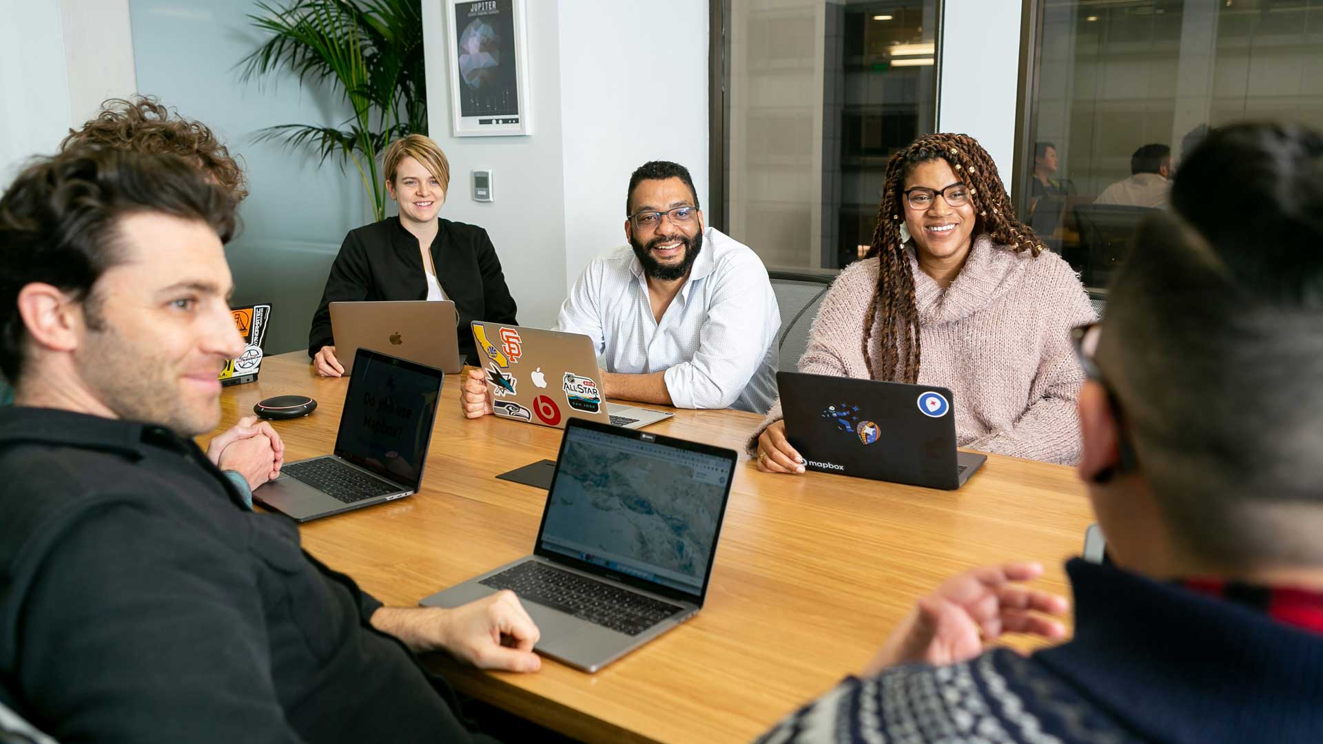 How Small Businesses Can Balance Affordable Bookkeeping With Reliable QuickBooks Support