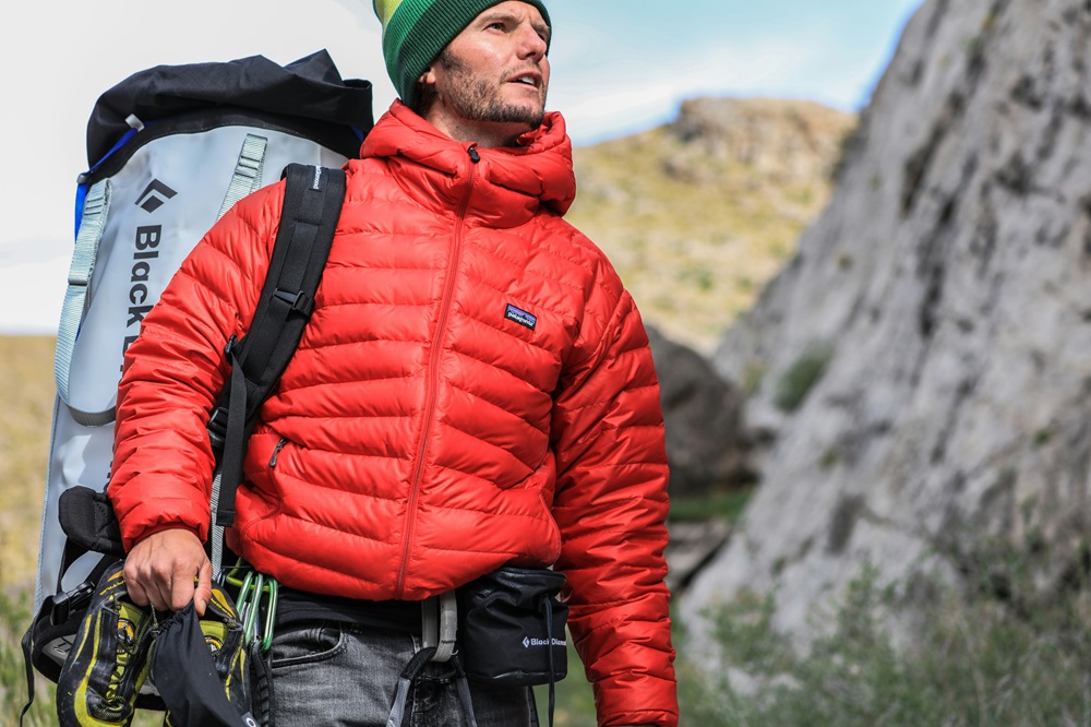 down hooded jacket mens
